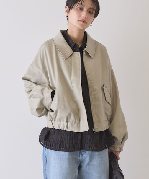 襟付きショート丈ブルゾン