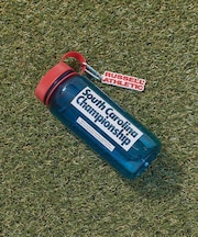 【RUSSELL】ラバーチャーム付きクリアボトル