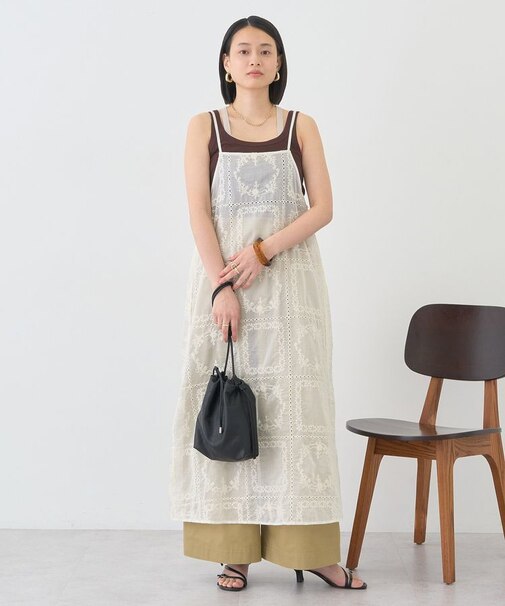 シアー刺繍キャミワンピース(ペチコート付き)