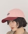 ピンク