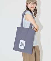 26AWパテッドホリホリトートバッグ
