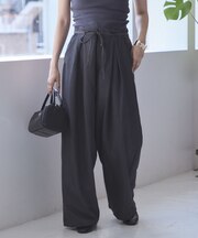 リボン付きタックワイドパンツ