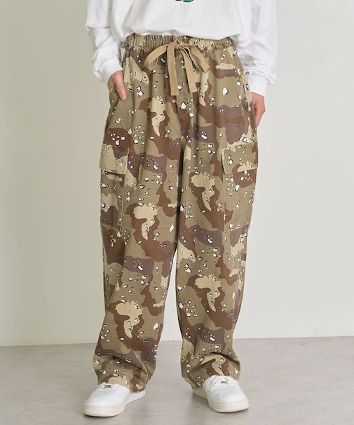 ミリタリーカーゴパンツ