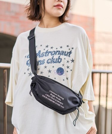 撥水ロゴプリントショルダー