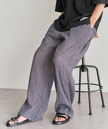 サッカードビーパンツ