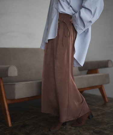 ダルサテンIラインスカート