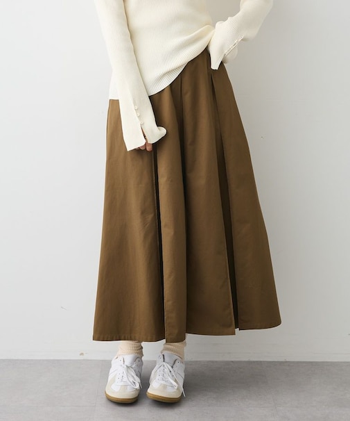 タックツイルプリーツスカート