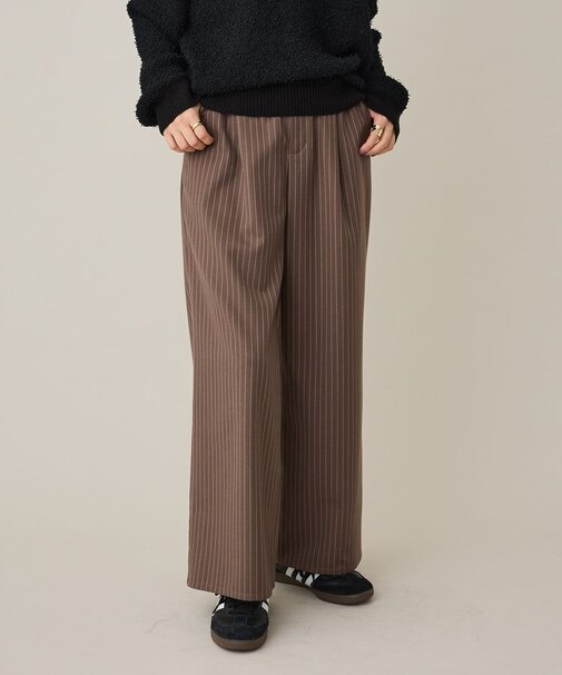 ピンストライプパンツ