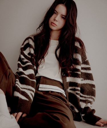 アニマルジャカードニットカーディガン