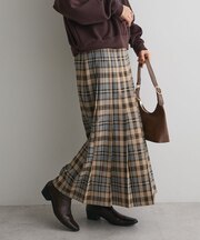 フロントプリーツスカート