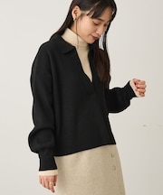 深Vネックニットプルオーバー