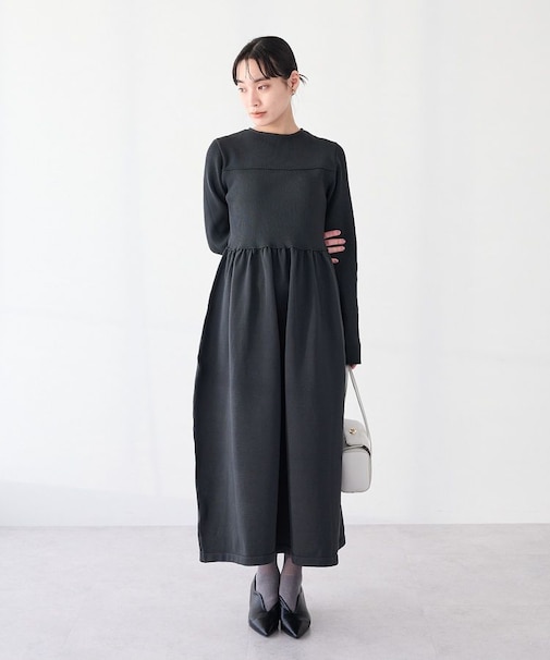 ＜セレモニー＞スポンディッシュニットワンピース