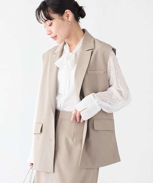 ＜セレモニー＞カットアウトデザインテーラードジレ