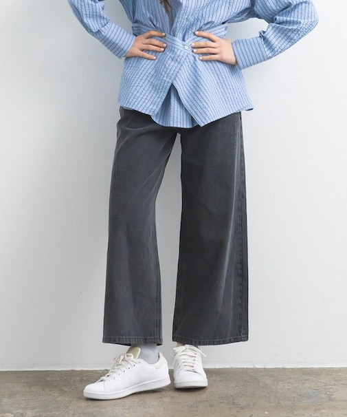 ストレートワイドデニムパンツ