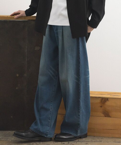 ワイドストレートデニムパンツ