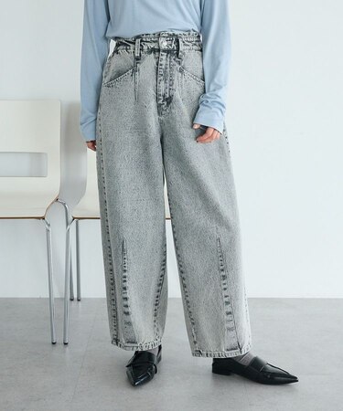 カーブデニムパンツ