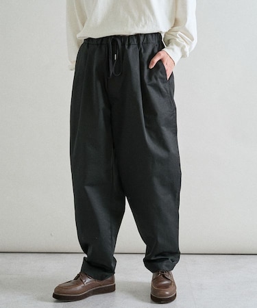 イージーワイドテーパードパンツ