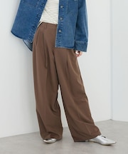 タックイージーワイドパンツ