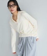 ハイネックハーフボタンプルオーバー