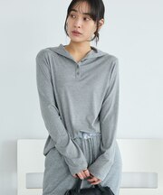 ハイネックハーフボタンプルオーバー