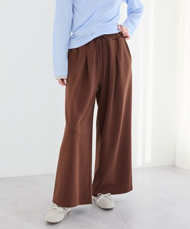 ダンボールニットタックパンツ