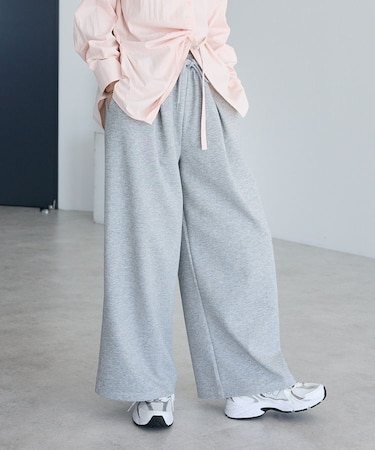 ダンボールニットタックパンツ