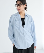 Vネックスキッパーシャツ