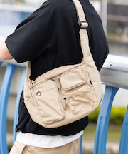 fulcro シティーショルダーバッグ