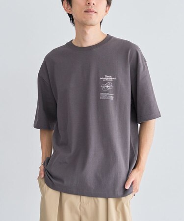 スペースアートグラフィックTシャツ
