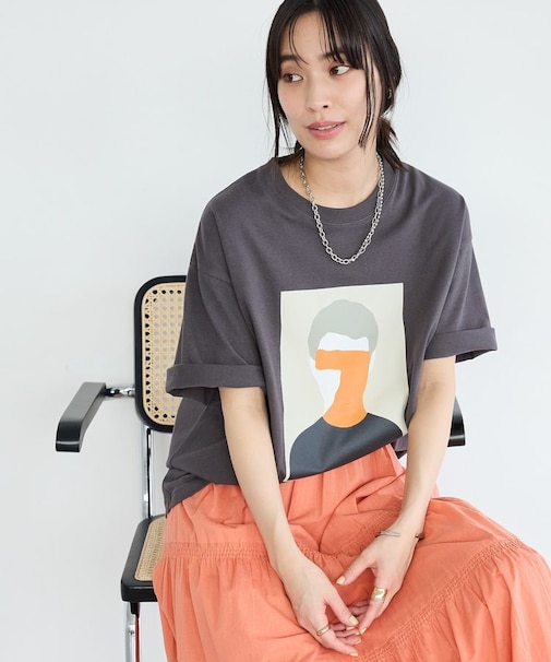 アートロゴイラストTシャツ