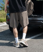 タックイージーショートパンツ