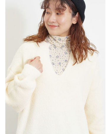 ◎シャギーキーネックニット