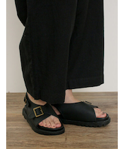 バックルベルトサンダル