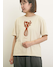 ベージュ
