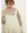 ベージュ