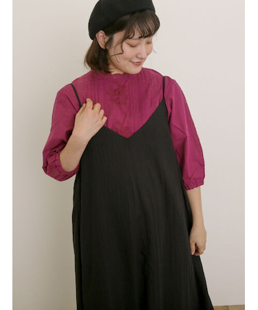 フラワー柄刺繍レースブラウス