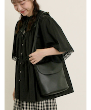 バケツ型ショルダーバッグ