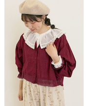 ランダム刺繍入りブラウス