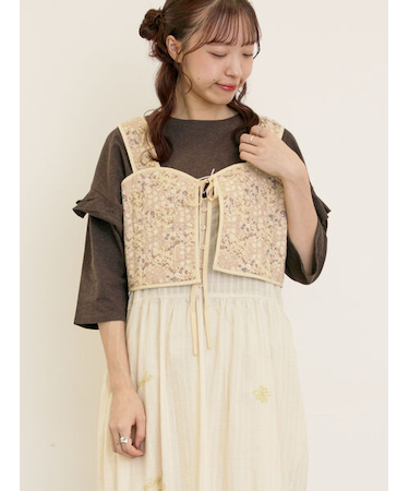 パッチワーク風花柄キルトビスチェ