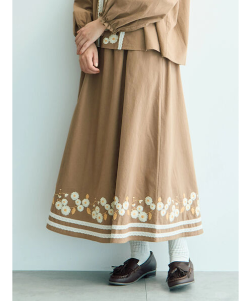【WEB限定】花柄刺繍ギャザースカート
