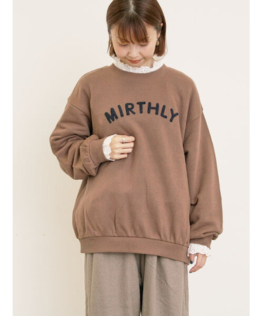 飛び裏毛ざっくり刺繍ロゴスウェット