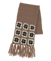 モチーフ編みマフラー