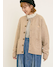 ベージュ