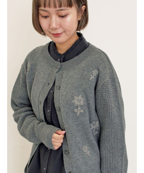 ◎刺繍カーディガン