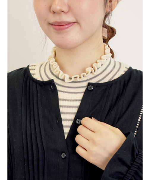 【マシンウォッシャブル】リブフリルタートルネックニット