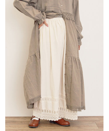 [吸湿発熱]裾レースペチパンツ