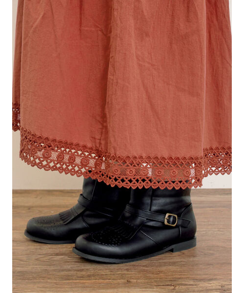 ショセ カウレザーキルトメダリオンショートブーツ新品　ブラック23.5 chausser｜カウレザー キルト メダリオン ショート ブーツ c-2359-tr