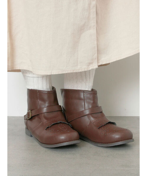 ショセ カウレザーキルトメダリオンショートブーツ新品　ブラック23.5 chausser｜カウレザー キルト メダリオン ショート ブーツ c-2359-tr