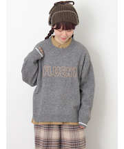 ロゴ刺繍プルオーバーニット