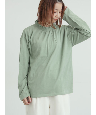 【吸湿発熱】襟スモッキングカットソー